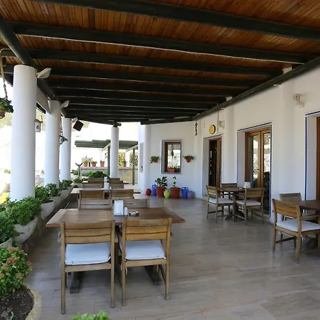 Hotel Eden